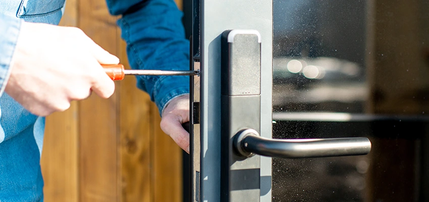 Aluminium Door Lock Replacement in St Petersburg, Florida